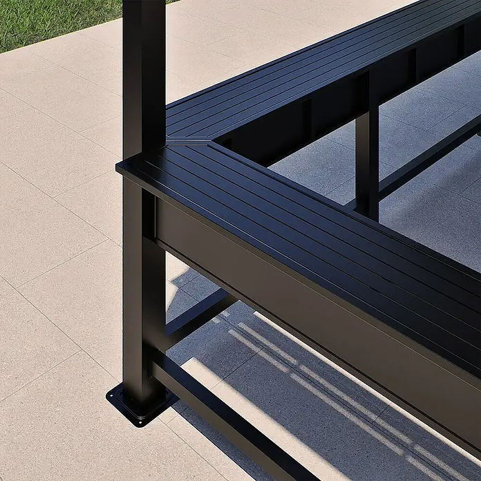 Sojag Standard-Pavillon Bondi 1220 - Schwarz, Metall, L x B x H: 598,7 x 363,8 x 307 cm - Nahaufnahme einer schwarzen Metall-Sitzbank mit Lattenrost auf einer gefliesten Terrasse.