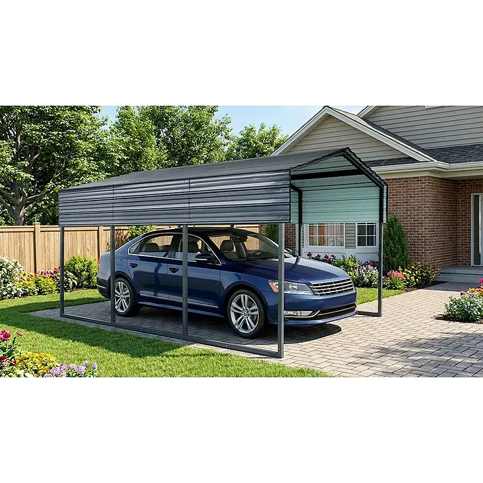 Westmann Carport Carport Kopenhagen S - Außenmaß inkl. Dachüberstand (B x T): 4,51 x 3,05 m, Einzelcarport, Grau - Dunkelgraues Metall-Carport mit Satteldach, schützt ein blaues Auto auf einer gepflasterten Auffahrt neben einem Haus.
