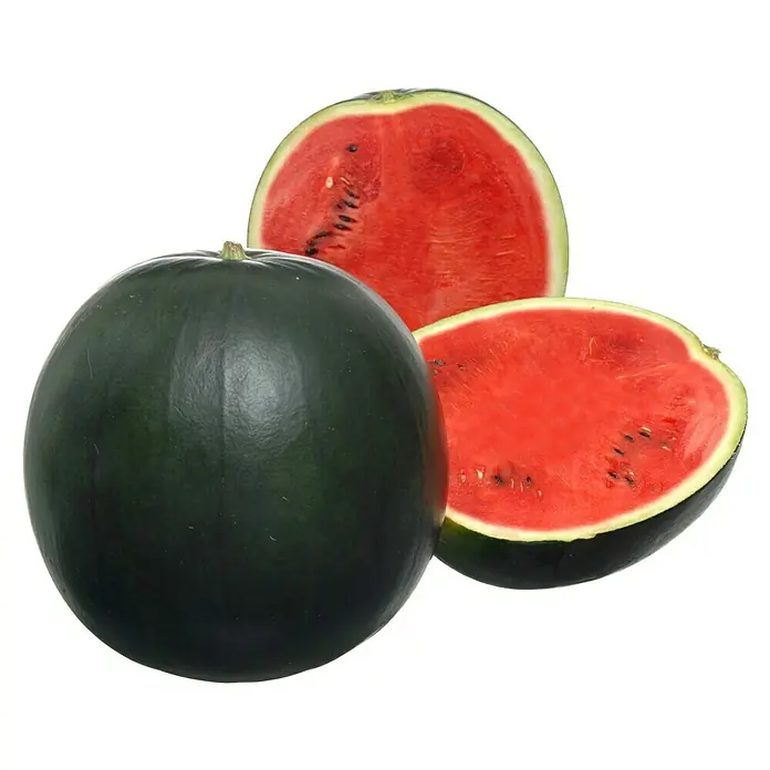 Piardino Wassermelone - Citrullus lanatus Fire Ball, Topfgröße: 12 cm - Ganze dunkelgrüne Wassermelone und zwei rote Hälften mit Kernen.