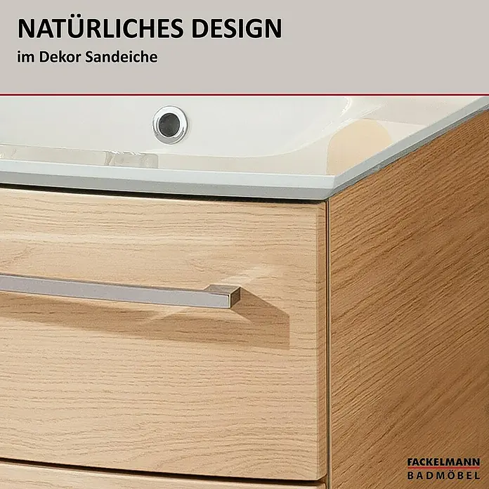 Fackelmann B.style Badmöbel-Set - Gesamtbreite Badmöbel: 63,2 cm, Sandeiche - Nahaufnahme eines Badmöbels im Dekor Sandeiche mit weißem Keramikwaschbecken, Chromüberlauf und Schubladengriff.