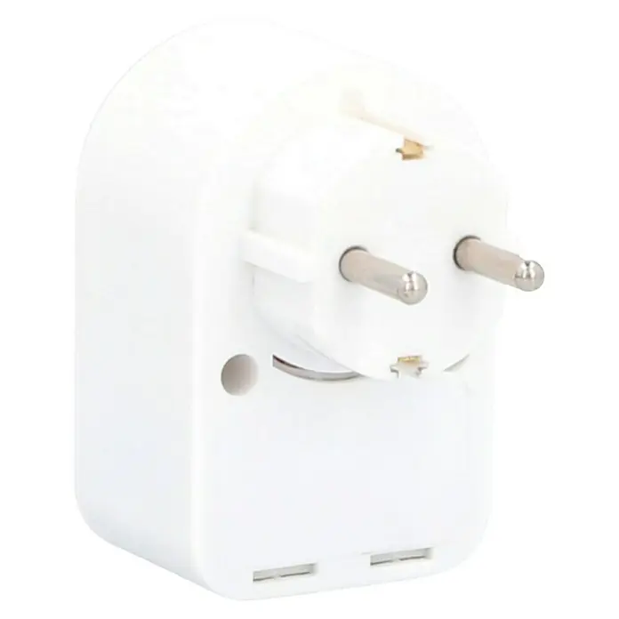Voltomat Zwischenstecker 1 x USB-A, 2 x USB-C - Weiß, IP20 - Weißer Stromstecker-Adapter mit zwei Rundstiften und USB-Ladeanschlüssen unten.