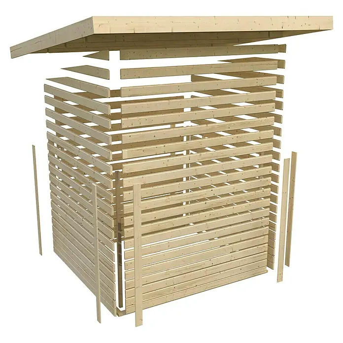 Karibu Gartenhaus Mattrup - Holz, Natur - Ein faszinierender Blick auf ein zerlegtes Holzgebäude, das die Konstruktionsdetails offenbart und die solide Bauweise betont.