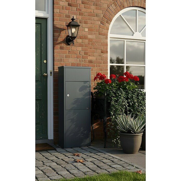 Allux Paketbox 600 (L x B x H: 230 x 380 x 1 050 mm, Anthrazit, Stahl, Sicherheitsschloss) | BAUHAUS