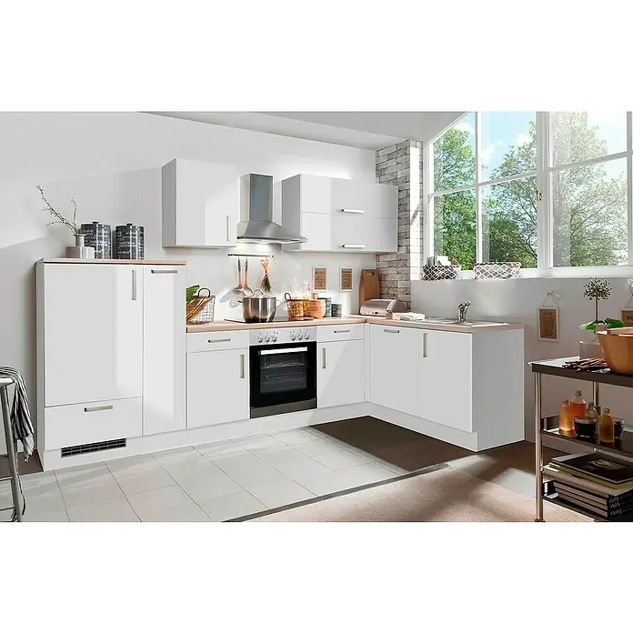 Menke Winkelküche Premium - Weiß, Mit Elektrogeräten, B x T: 310 x 170 cm - Moderne weiße Küche mit hellen Holz-Arbeitsplatten, integriertem Backofen, Kochfeld, Spüle und Edelstahlhaube.