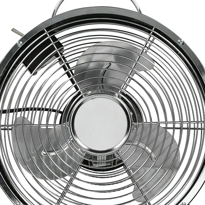 Voltomat Tischventilator Retro - Farbe: Schwarz, Silber, Durchmesser: 25 cm - Verchromter Metallventilator mit Schutzgitter und drei sichtbaren Flügeln, von oben gesehen.