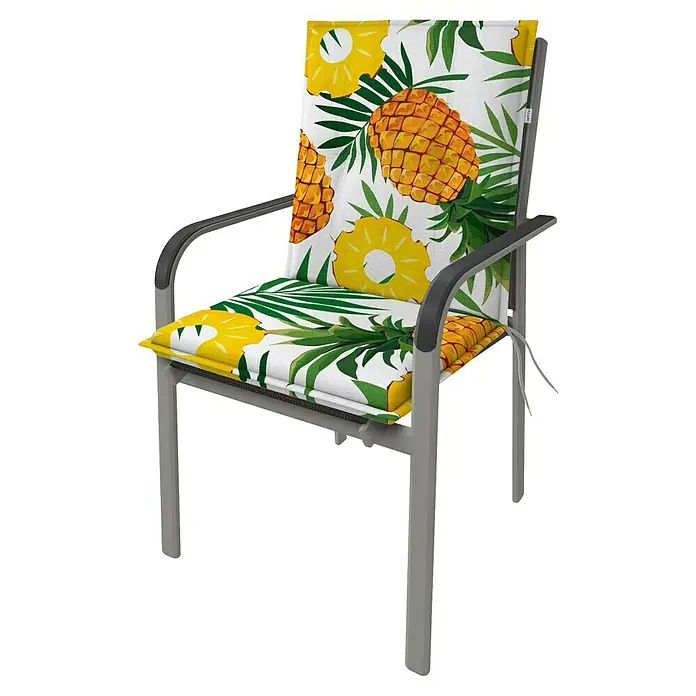 Doppler Sitzauflage Living - Niederlehner, L x B x H: 100 x 48 x 6 cm, Kunststoff, Baumwolle, Weiß/Grün/Orange - Gartenstuhl mit grauem Gestell und Armlehnen, weißem Kissen mit Ananas- und Tropenblattmuster.