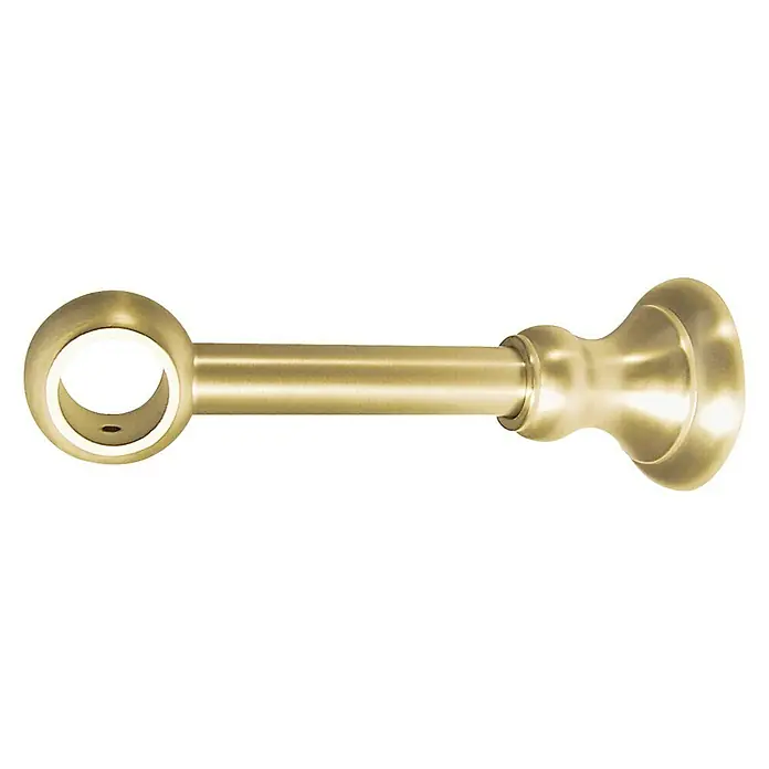 Expo Ambiente Träger Victory - Messingoptik matt, Geeignet für: Gardinenstangen Ø 20 mm, 13,7 cm - Nahaufnahme einer goldenen Gardinenstangenhalterung, die eine elegante und funktionale Lösung zur Befestigung von Gardinenstangen bietet.