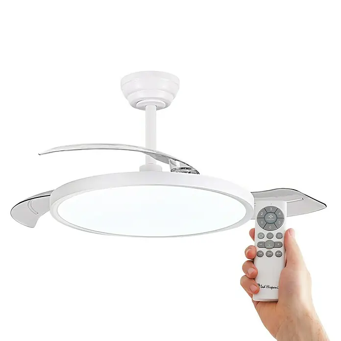 Led Hispania Ventilador de techo Alisio - Blanco, 106 cm, 30,7 W, Blanco cálido - Ventilador de techo blanco con aspas transparentes retráctiles y luz LED integrada, controlado por un mando a distancia sostenido en una mano.