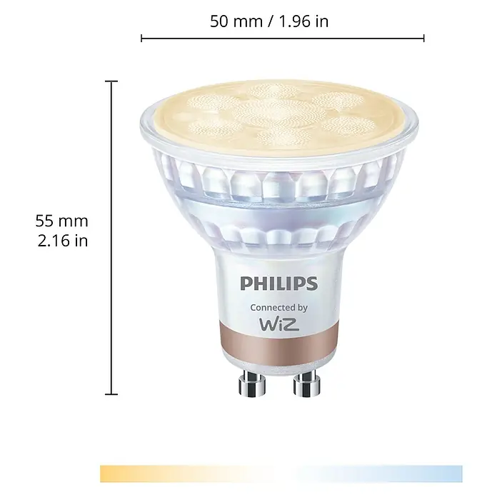 Philips Wiz Smart-LED-Lampe - GU10, Dimmbar, Neutralweiß, 400 lm, 4,7 W, 1 Stk. - Philips WiZ smarte GU10 LED-Lampe, 50x55mm, mit gelblichem Diffusor, klarem geriffeltem Gehäuse und roségoldenem Akzent am Sockel.