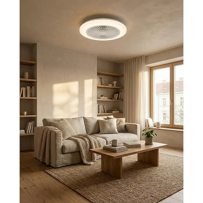 Eglo Deckenventilator Windley - 18 W, Weiß, Durchmesser: 51 cm - Weiße Deckenleuchte mit integriertem Ventilator beleuchtet ein gemütliches Wohnzimmer.
