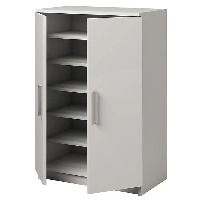 Meka Block Armario multiusos de madera K-967 - L x An x Al: 36 x 60 x 90 cm, Apertura según normativa: Izquierda/Derecha, Blanco Liso, Modelo bajo - Armario gris claro con dos puertas, una abierta mostrando múltiples estantes y tiradores plateados.