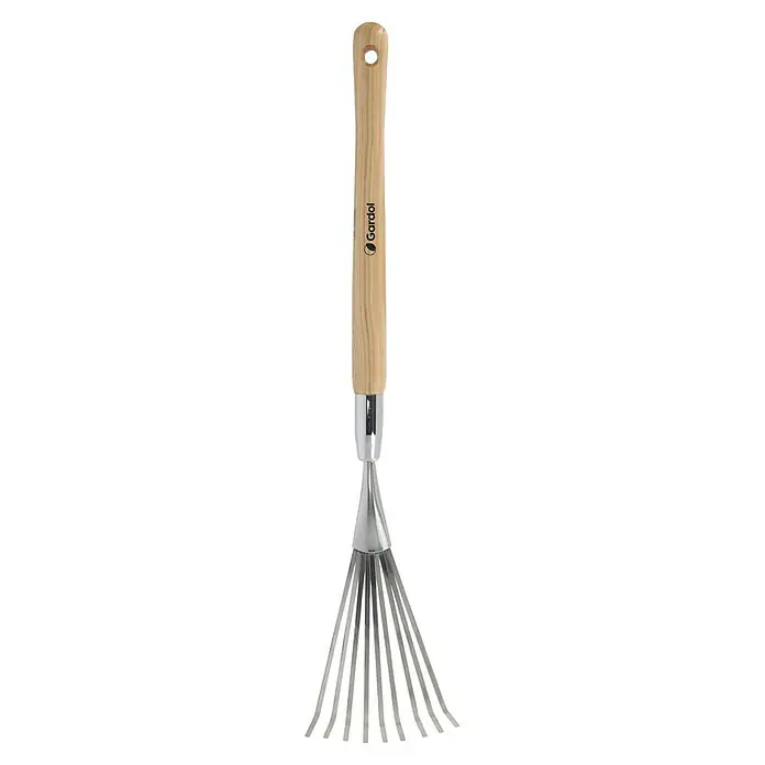 Gardol Gartenrechen - Anzahl Zinken: 9 Stk. - Kleine Handharke mit hellem Holzgriff und mehreren silbernen Metallzinken.