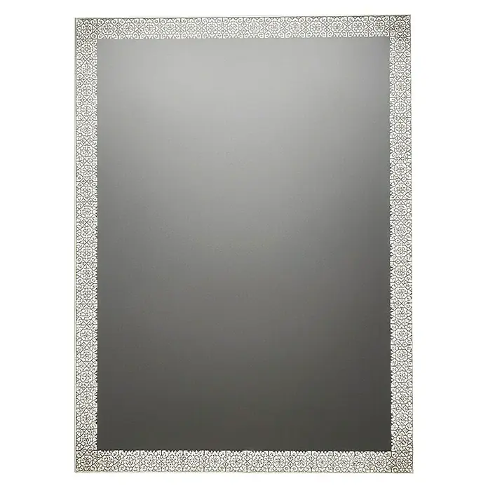 Espejo con luz Alhambra - 60 x 80 cm, Acero - Espejo rectangular con marco decorativo claro y patrón geométrico.