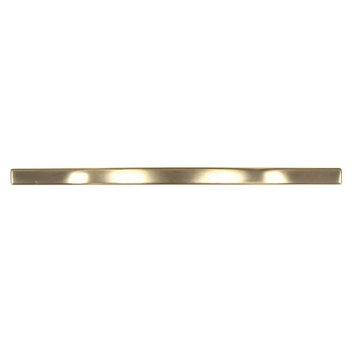 Rei Möbelgriff - Lochabstand: 96 mm, Aluminium, Gold - Glänzende goldene Metallleiste mit reflektierender Oberfläche.