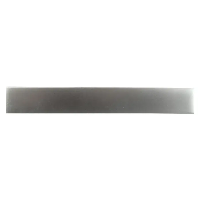 Rei Möbelgriff - Lochabstand: 128 mm, Aluminium, Aluminium, L x B x H: 163 x 24 x 25 mm - Graue rechteckige Metallplatte mit Verlauf und texturierter Oberfläche.