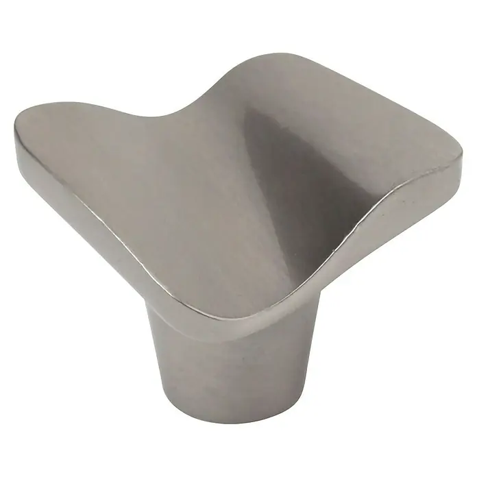Rei Möbelknopf - Durchmesser: 32 mm, Nickel - Satinierter Nickel-Möbelknopf mit gewölbter, sattelförmiger Oberseite.