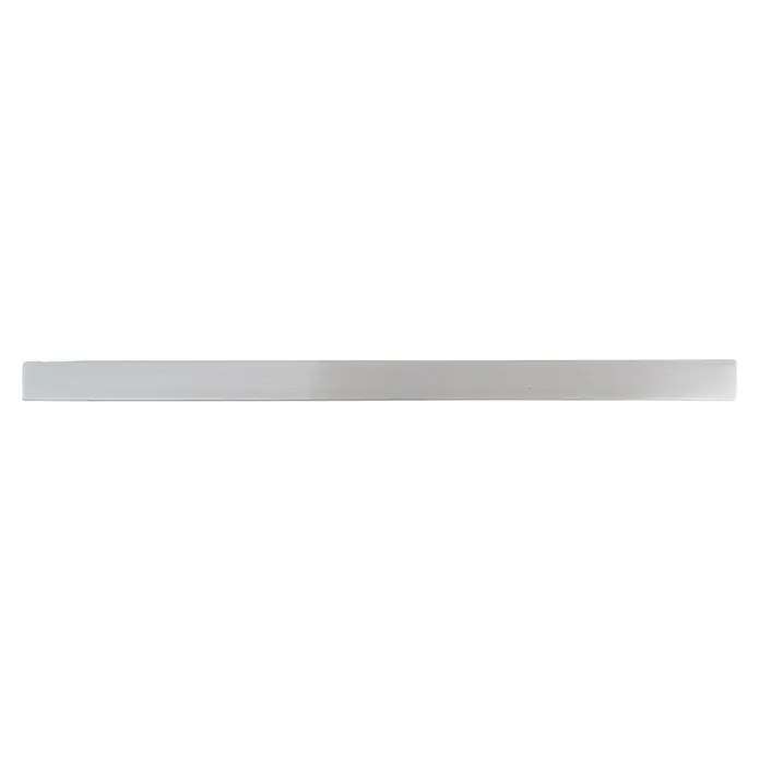 Rei Möbelgriff - L x B x H: 171 x 12 x 33 mm, Lochabstand: 160 mm, Stahl, Edelstahl - Hellgrauer rechteckiger Metallstreifen.