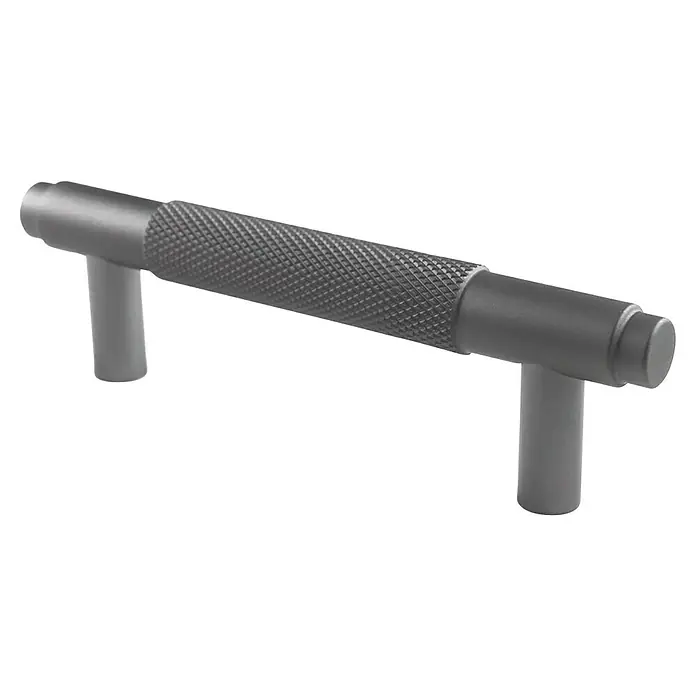 Rei Möbelgriff - Lochabstand: 96 mm, Aluminium, Graphit, Trend - Dunkelgrauer Metallgriff mit gerändelter Oberfläche und zwei Stützen.
