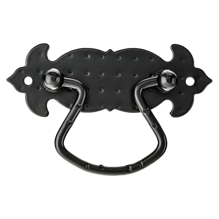 Rei Möbelgriff - Lochabstand: 98 mm, Stahl, Schwarz, L x B x H: 98 x 15 x 60 mm - Schwarzer Schubladengriff aus Metall im Antik-Stil mit dekorativer Platte.