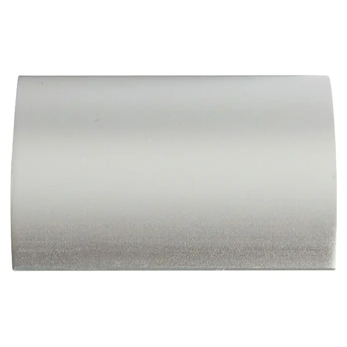 Rei Möbelgriff - Lochabstand: 32 mm, Aluminium, Silberfarben - Hellgraues, rechteckiges Polster mit abgerundeten Ecken und einem strukturierten dunkelgrauen Farbverlauf unten.