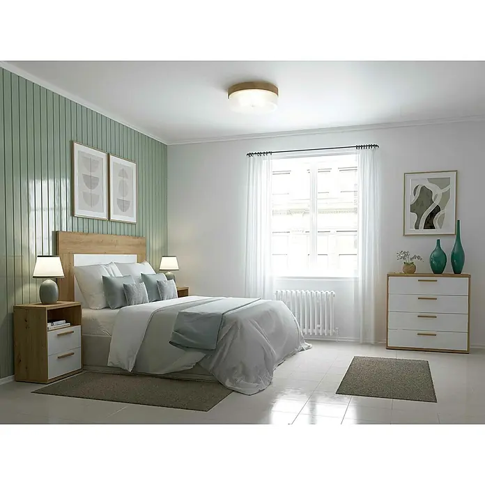 Meka Block Cabecero de cama K-875 - An x Al: 160 x 130 cm, Roble Albar/Blanco Poro - Dormitorio luminoso con cama, mesitas de noche, cómoda y pared de acento verde panelada.