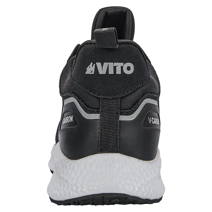 Vito Zapato bajo de seguridad V-Carbon - 46, Negro, Clase de protección según EN ISO 20345: S3 - Vista trasera de una zapatilla VITO negra con suela blanca texturizada y marca 'V-CARBON'.