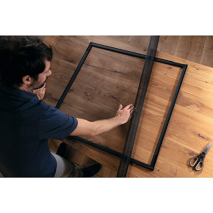 tesa Insektenschutzgitter (Verstellbarkeit: 80 x 80 cm - 140 x 140 cm, Farbe Rahmen: Weiß, Klemmbefestigung, Fenster)