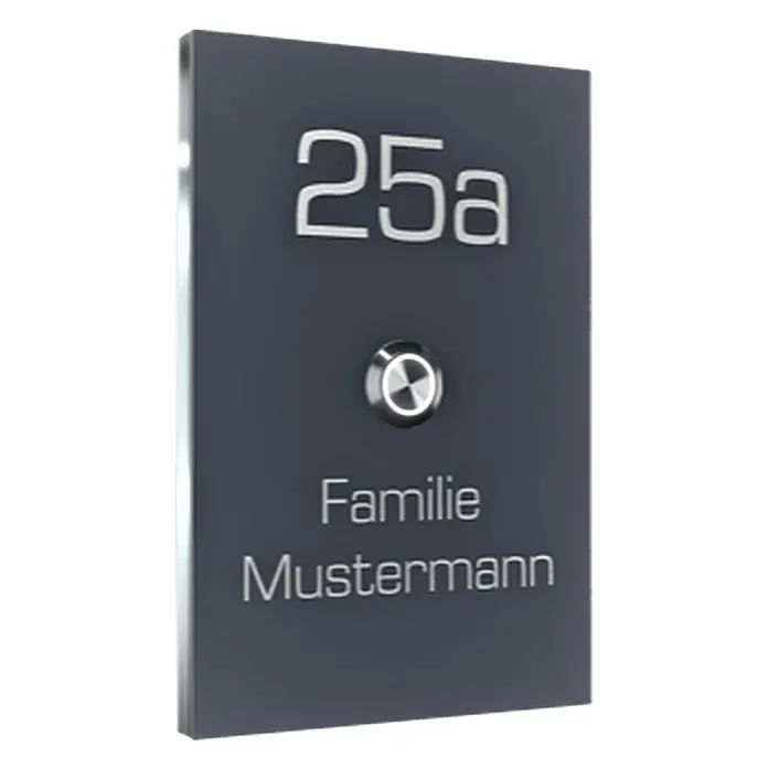Heidemann Klingeltaster Designline Platte L mit Personalisierung - Konfigurierbar (Anthrazit, Grau), 160 x 110 x 2 mm - Dunkelgraues Hausnummernschild mit silberner Schrift '25a' und 'Familie Mustermann' sowie einem runden silbernen Klingelknopf.