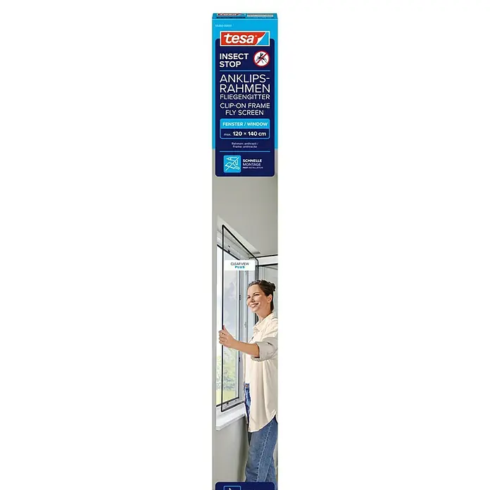 Tesa Insektenschutzfenster Insect Stop Anklipsrahmen - B x H: 1,2 x 1,4 m, Montage Insektengitter: Klemmen, Anthrazit - Tesa Insect Stop Anklips-Rahmen Fliegengitter-Verpackung mit Frau, die den anthrazitfarbenen Rahmen am Fenster anpasst, max. 120x140cm.