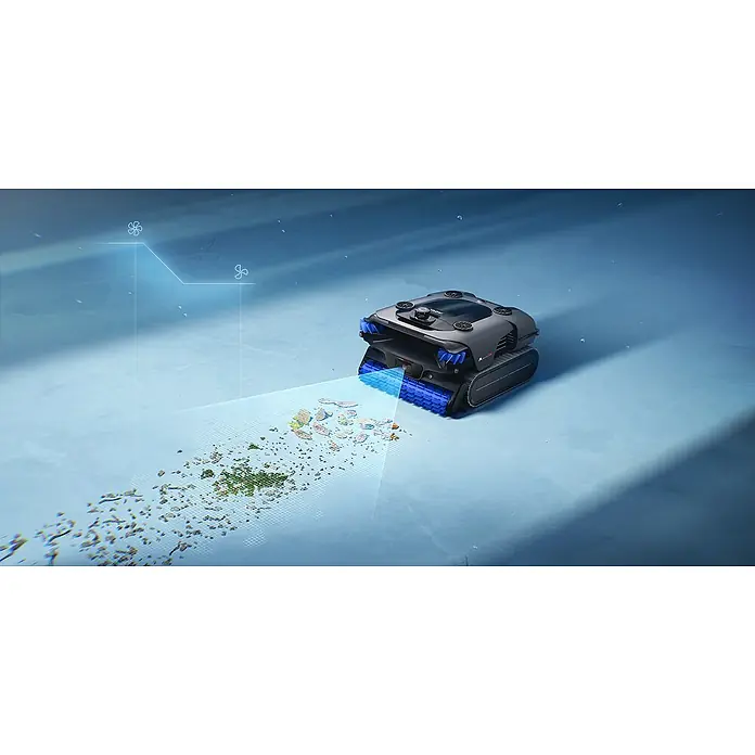 Mova Poolroboter Rover X10 - Akkubetrieben, Passend für: Pools bis 500 m² Grundfäche, Filterleistung: 38.000 l/h - Dunkelgrauer Roboter-Poolreiniger mit blauen Komponenten, reinigt Schmutz auf hellblauem Poolboden.