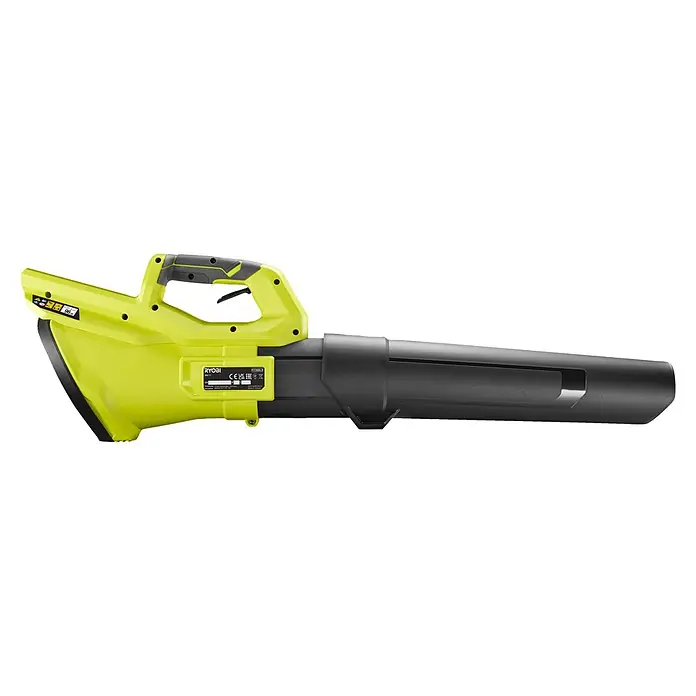 Ryobi Max Power Akku-Gebläse RY36BLB - 36 V, Ohne Akku, Blasgeschwindigkeit: 193 km/h - Kalkgrüner und schwarzer Ryobi Laubbläser mit strukturiertem Griff und langer schwarzer Düse, von der Seite gesehen.