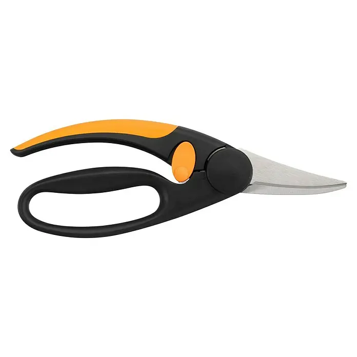 Fiskars Allzweckschere Elegance P45 - Länge: 218 mm - Schwarze und orange Gartenschere mit silbernen Klingen.