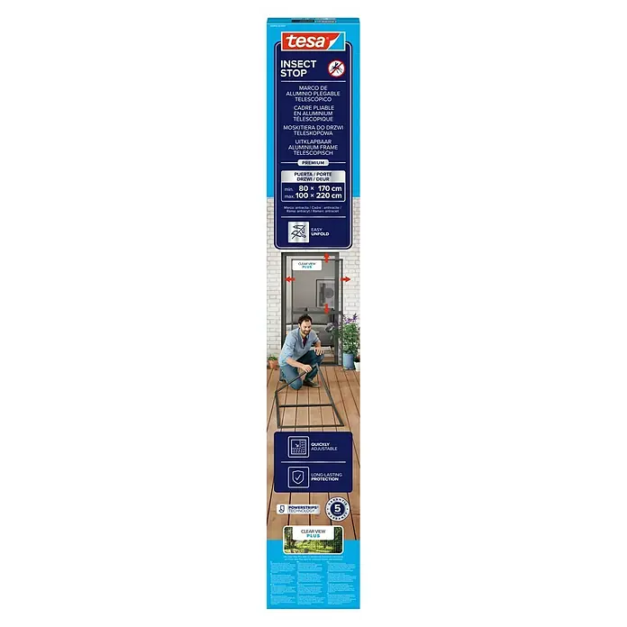 Tesa Puerta con protección contra insectos Falt - Antracita, Montaje de la mosquitera: Pinzas - Mosquitera para puerta tesa INSECT STOP con marco telescópico de aluminio antracita ajustable, mostrada durante el montaje.