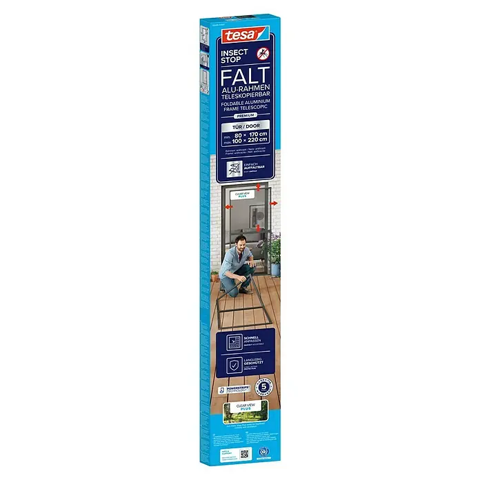 Tesa Puerta con protección contra insectos Falt - Antracita, Montaje de la mosquitera: Pinzas - Embalaje Tesa Insect Stop mosquitera telescópica plegable de aluminio antracita para puertas, mostrada instalada en una puerta de patio.