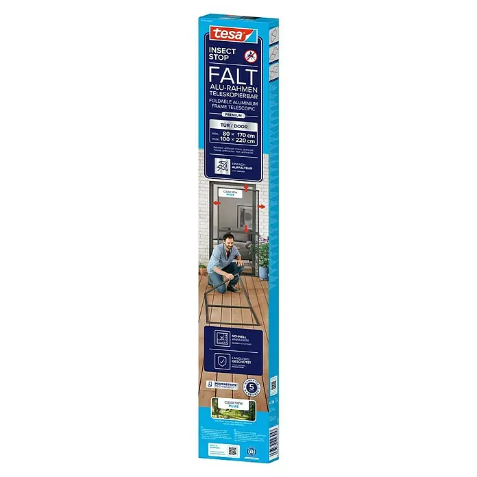 Tesa Puerta con protección contra insectos Falt - Antracita, Montaje de la mosquitera: Pinzas - Marco de puerta mosquitera telescópico plegable de aluminio antracita Tesa, mostrado con un hombre montándolo.