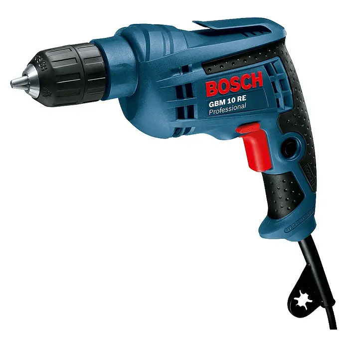 Bosch Professional Bohrmaschine GBM 10 RE - 600 W, ½″ Außenvierkant - Blaue Bosch GBM 10 RE Professional Bohrmaschine mit rotem Abzug und schwarzem Bohrfutter.