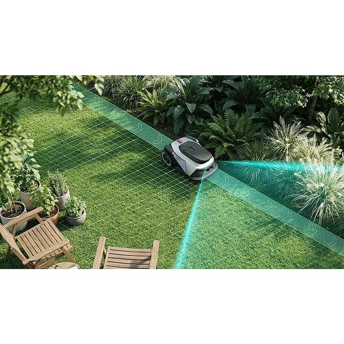Litheli Mähroboter U20RL500SA - 500 m², Schnittbreite: 20 cm, Kamera-gestützte Navigation - Ein grau-weißer Mähroboter arbeitet auf einem grünen Rasen und kartiert seinen Weg mit virtuellen Grenzen und einem Lichtstrahl.