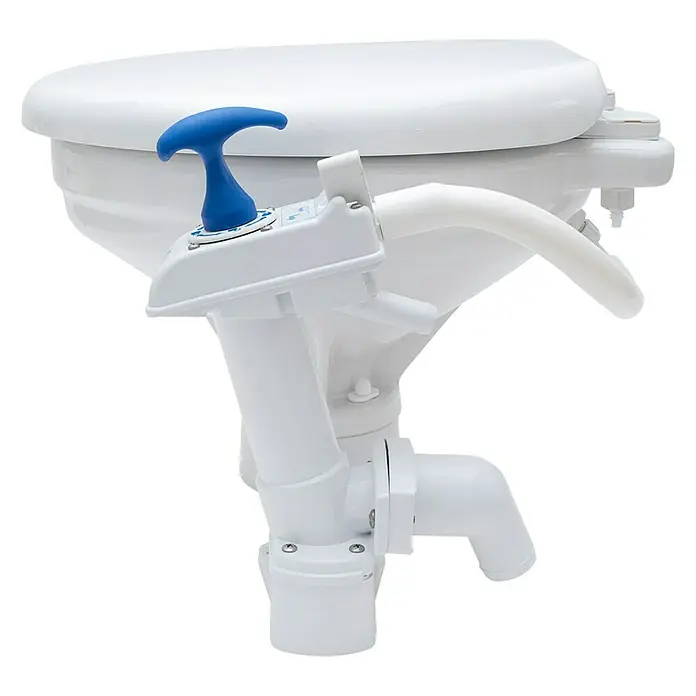 Albin Pump Bordtoilette manuell Comfort - L x B x H: 46 x 47 x 33,5 cm, Keramik - Nahaufnahme einer tragbaren Marine Toilette mit blauem Griff und weißer Keramikschüssel.