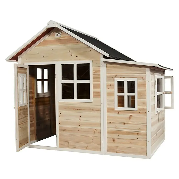 Exit Toys Spielhaus Loft 150 - L x B x H: 188 x 149 x 159 cm, Holz, Natur - Helles Holz-Spielhaus mit weißen Akzenten, offener Tür und geöffnetem Fenster.