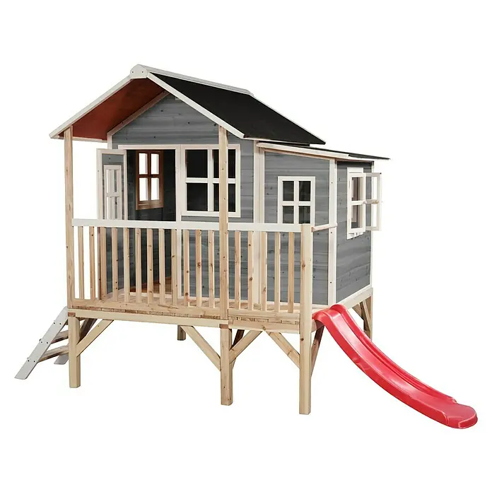 Exit Toys Spielhaus Loft 350 - L x B x H: 322 x 190 x 215 cm, Holz, Grau - Holzspielhaus mit grauen Wänden, natürlichen Holzgeländern und Stützen sowie einer roten Rutsche.