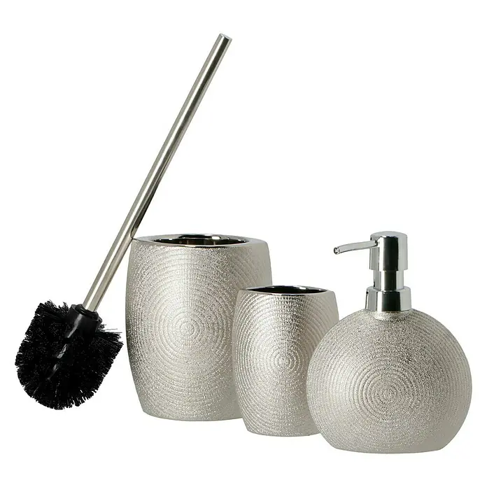 Venus Kalama WC-Bürstengarnitur - Steingut, Chrom - Ein silberfarbenes Badezimmer-Set mit Bürste, Seifenspender und Bechern, das durch sein kreisförmiges Design Eleganz ausstrahlt.
