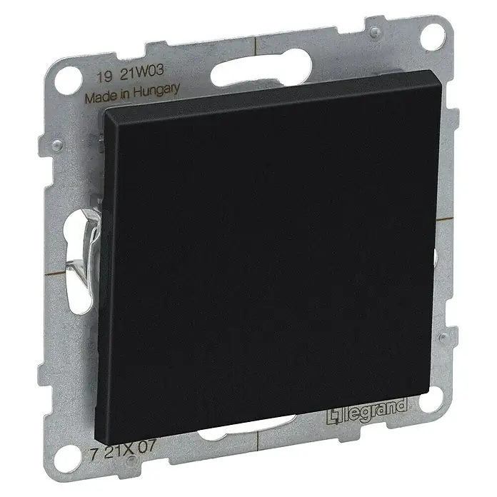 Legrand Suno Cruzamiento - Negro, Montaje en superficie, 10 A - Interruptor basculante eléctrico negro montado en un marco metálico plateado.