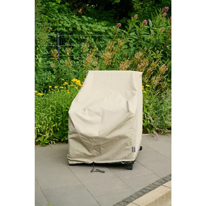Siena Garden Loungemöbel Schutzhülle PLUS - Passend für: Loungesessel, 75 x 78 x 65 cm, Polyester, TPU laminiert, Beige - Beige Stoff-Gartenmöbelabdeckung schützt ein Möbelstück.