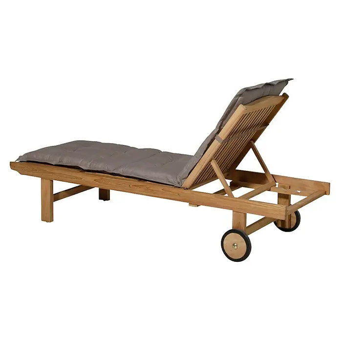 Madison Gartenmöbel-Auflage - Liegenauflage, L x B x H: 200 x 60 x 6 cm, Baumwolle, Polyester, Taupe - Hölzerne Sonnenliege mit grauem Kissen und Rädern, mit verstellbarer Rückenlehne.