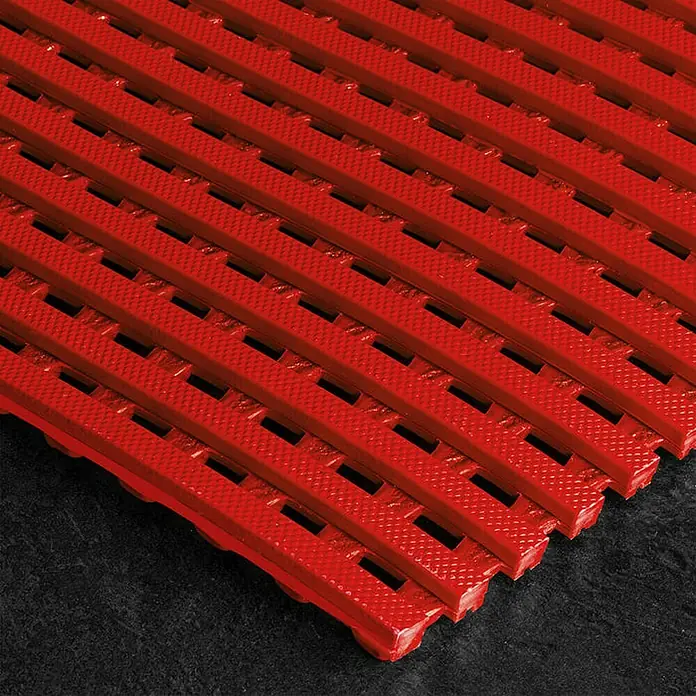 Floordirekt Antirutschmatte Adria - Arbeitsplatzmatte für Nasszonen - Rot - 120 x 800 cm - 800 x 120 cm