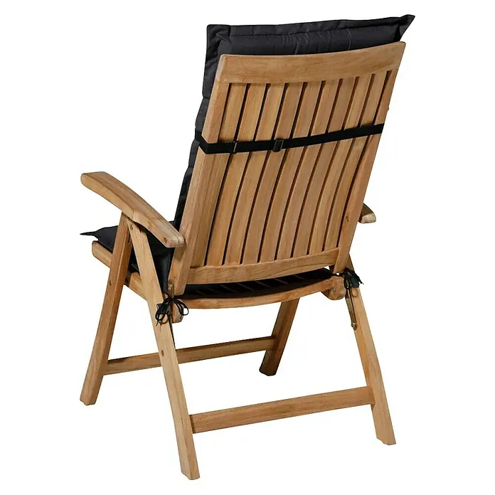 Madison Gartenmöbel-Auflage - Hochlehner, 4 Stk., L x B x H: 123 x 50 x 6 cm, Baumwolle, Polyester, Schwarz - Klappbarer Holzstuhl mit dunkelgrauen Kissen, von hinten gesehen.