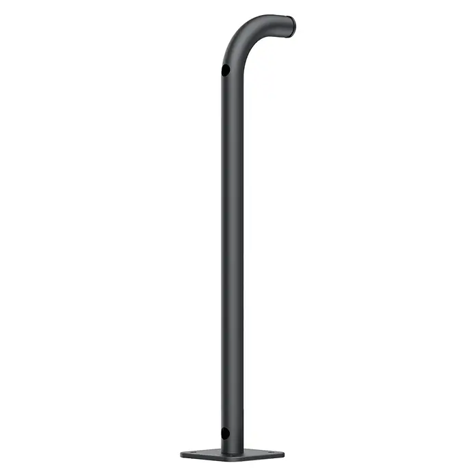 RoboUp Befestigungszubehör für Mähroboter Wandmontagestange - RoboUP TM01 Serie - Dunkelgraue gebogene Metallstange mit flachem quadratischem Sockel und zwei kleinen Löchern.