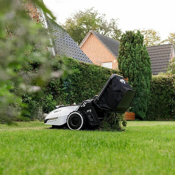 Mammotion Mähroboter YUKA 3000 EU (3 000 m², Schnittbreite: 32 cm) | BAUHAUS
