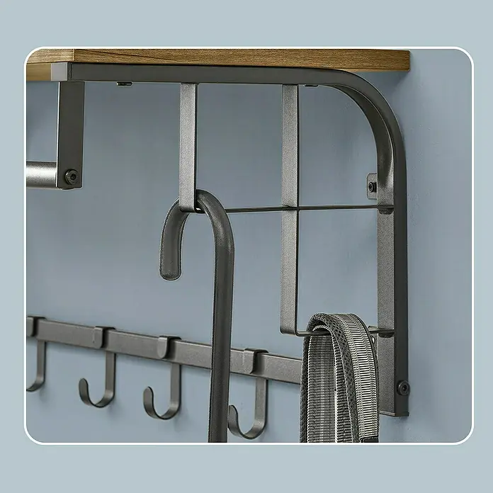 Garderobenpaneel - L x B x H: 30 x 66 x 27 cm, Schwarz/Braun - Dunkles Metall-Wandregal mit Holzplatte, mit Hängestange und Haken, hält Schirm und Gurt.