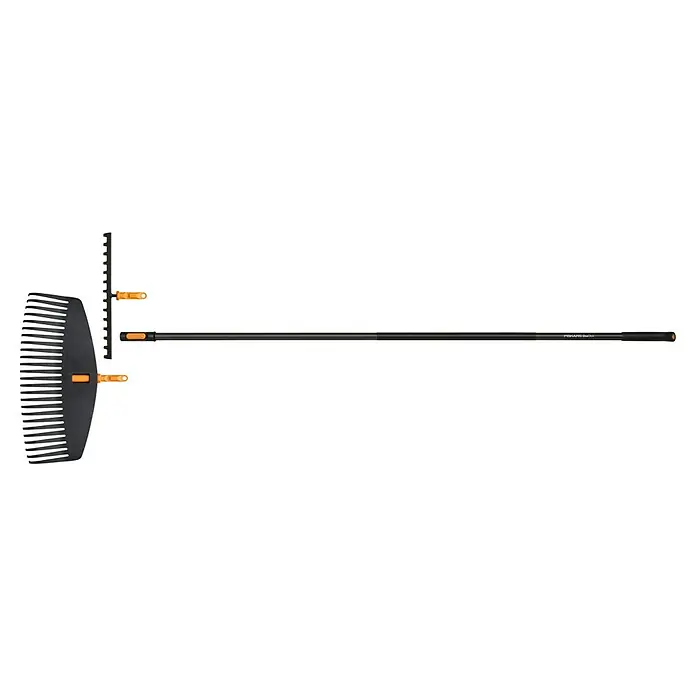Fiskars OneClick Garten- & Laubbesen inkl. Stiel L - Schwarz, Orange - Schwarzes Fiskars OneClick Modulrechenset mit zwei schwarzen Rechenköpfen (Fächer- und schmal) und einem langen schwarzen Griff, alle mit orangefarbenen Verbindern. Vielseitiges Gartengerät.